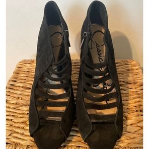 Jessica Simpson black heels